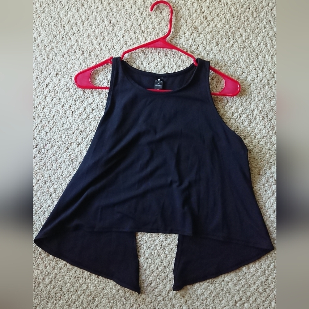 Yogalicious Black Athletic Tank Top back tie size M
